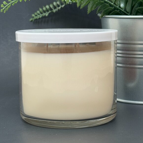 BBW Pink Peach Blossom Bath & Body Works 3 Wick Candle - Picture 2 of 10